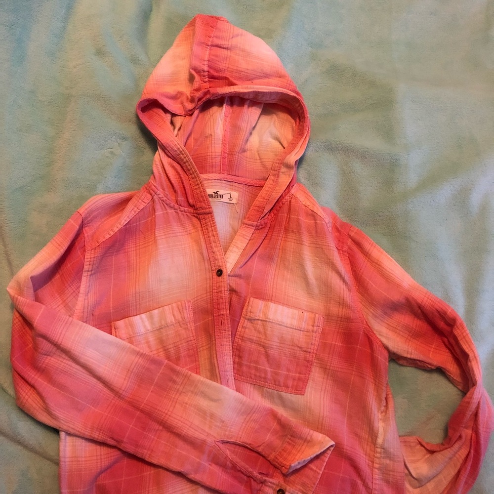 Hooded shirt !